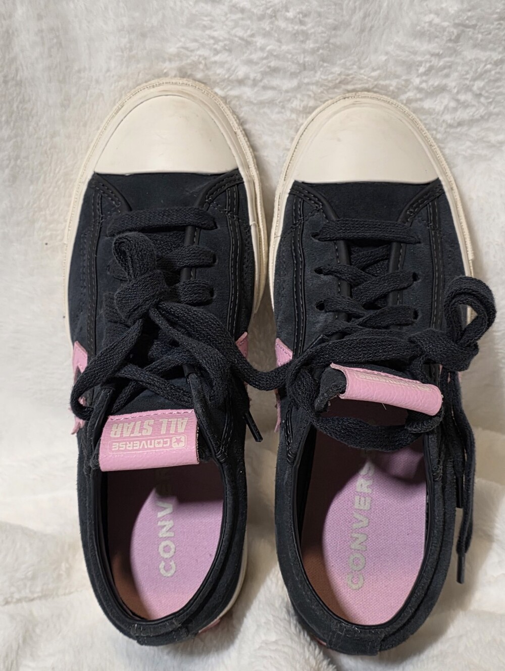 Converse Women’s Star PLAYER 76. Suede Black with Pink Accent Low-Top Sneakers - Picture 4 of 4
